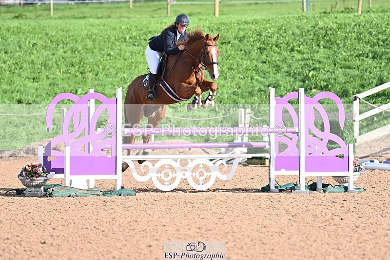 231014A-105234-04241 - Cls 18 Newcomers & 1.10m Open