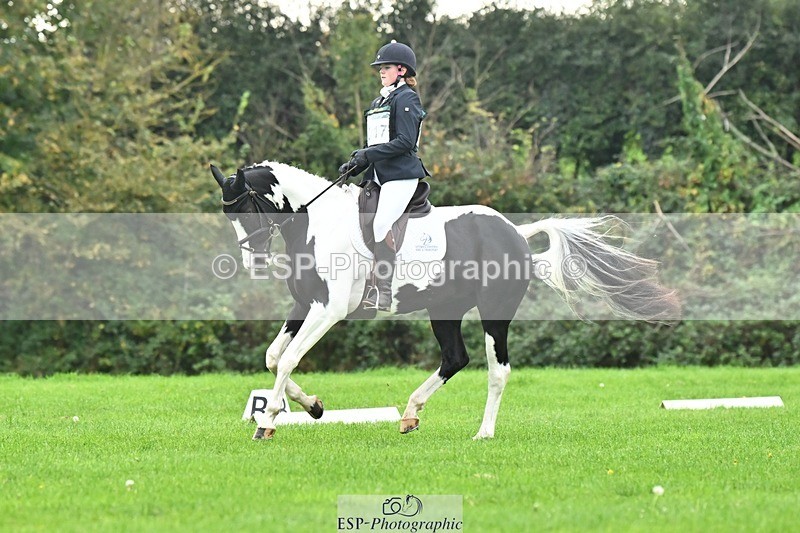 241024-114206-02455 - 317-Maddy.Greenaway-SPECIAL.VAN.DE.SMEDENPOORT