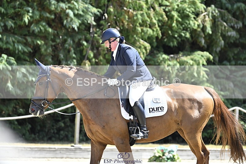 250810A-133730-06722 - 021-Caroline.HuntFancy.That.II