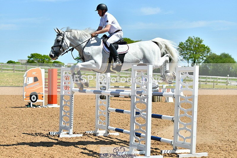 230527A-134239-04792 - Cls 17 National 1.30m Open