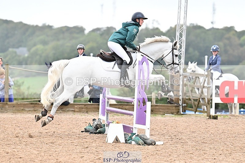 250920-161900-01867 - Cls 22 Pony Intro 90cm Derby