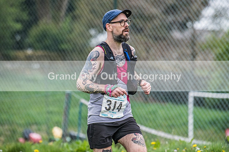 3 Peaks Finish-1522 - The 3 Peaks Race Saturday 26th April 2025 - The Finish