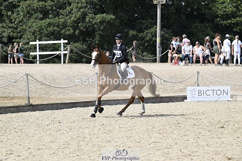 250823A-145425-32709 - WC Round 2 14.00 to 15.00