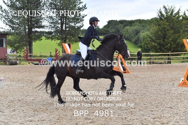 BPP_4981 - CLASS 7 Senior Foxhunter/ 1.20m Open