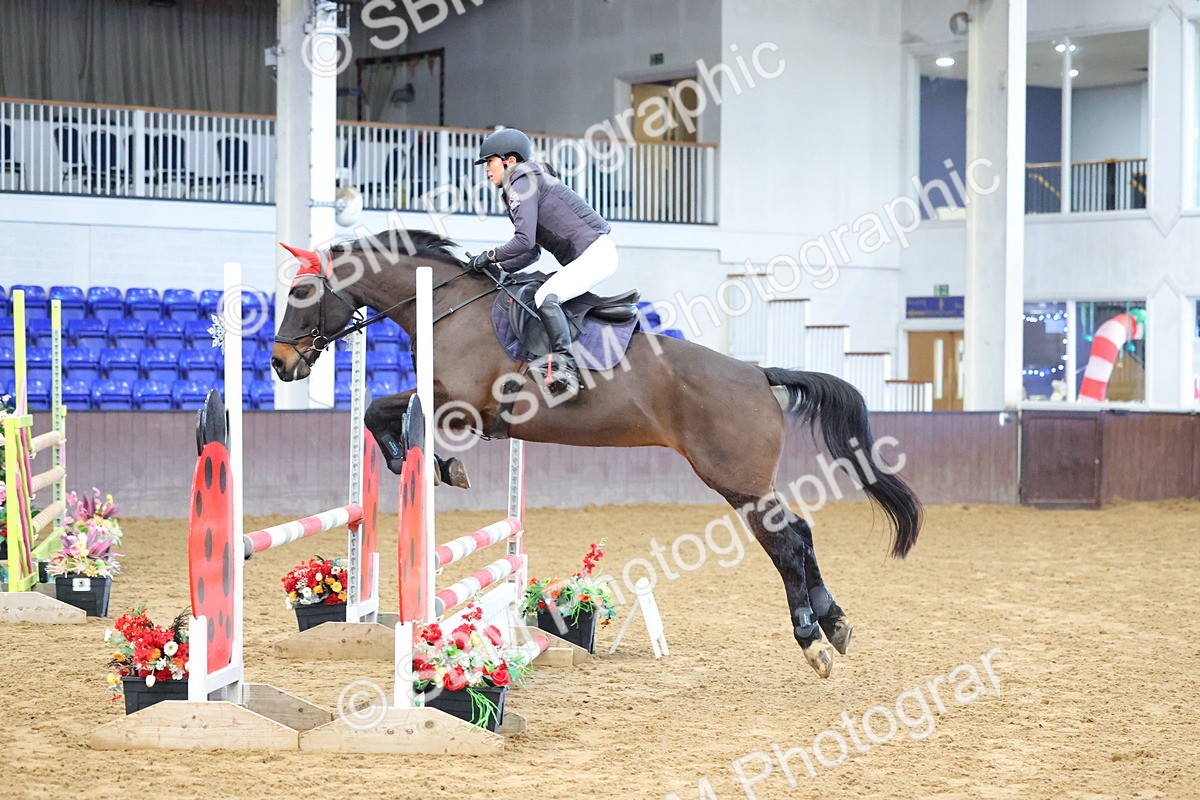 SBM_002897 - Class 14 - Clear Round 80cm