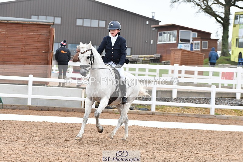 240121A-105038-00492 - Cls 5 Novice 37A