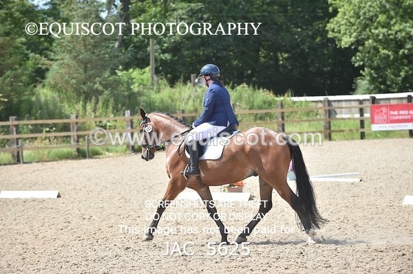 JAC_5625 - CLASS 35:36 NOVICE Test 4 : 6