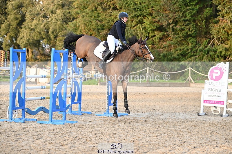 250322A-173513-03800 - Cls 14 Snr Fox & 1.20m Open