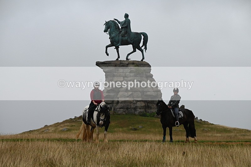 DSC_0821 - Time at Statue 10:58 to 11:53