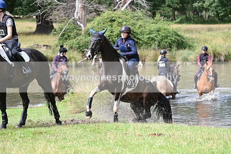 WJ7_1876 - Time at Water 10:48 to 11:13