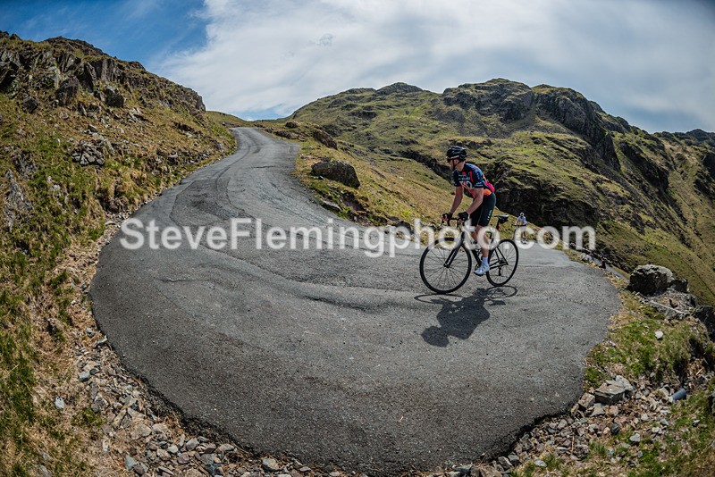 114137 - Hardknott Hairpin 11.00 - 12.00
