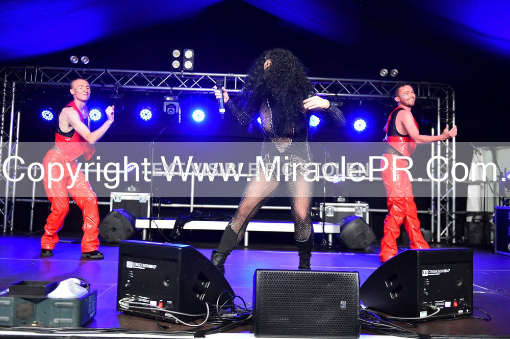 SH4_6709 - The Cher Experience