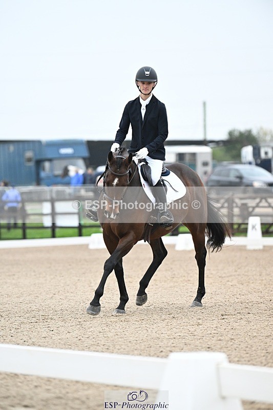 241103-085622-00086 - Intro 3 - 8.30 to 9.30