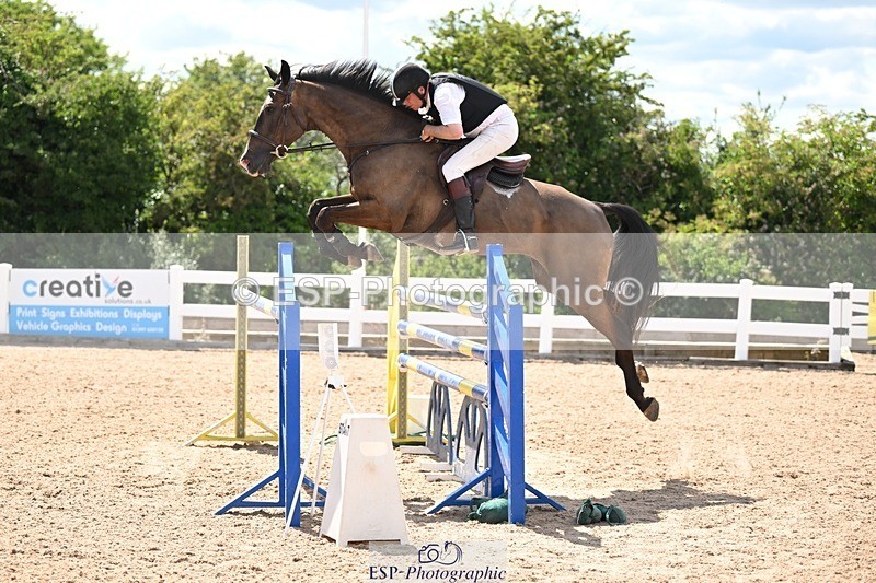 250709-152752-01149 - Cls 6 Snr Fox & 1.20m