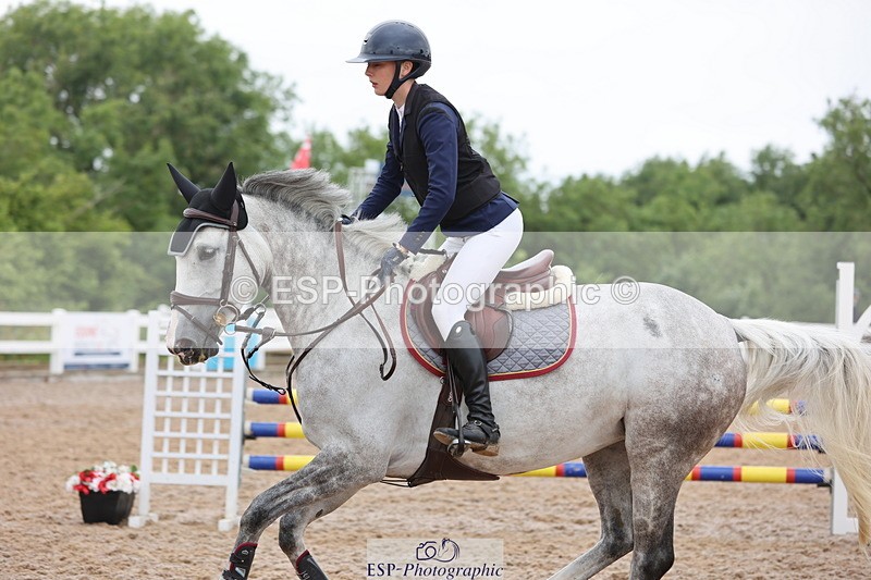 240630A-111300-12557 - Cls 31 Discovery and 90cm Open