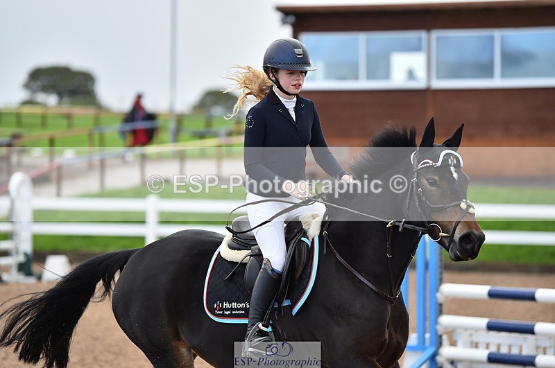 231029A-110232-02528 - Pony British Novice & 80cm Open