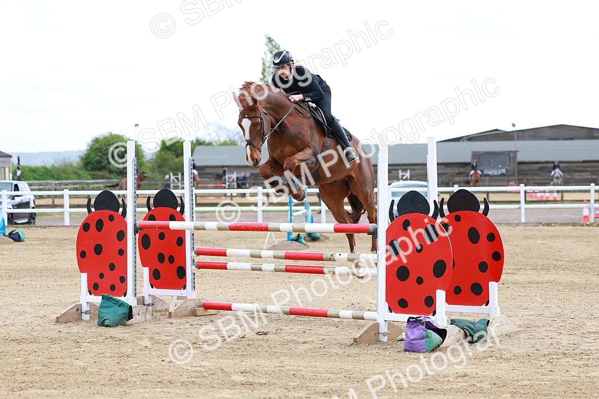 SBM_002256 - Class 10 - Senior Newcomers - 1.10m