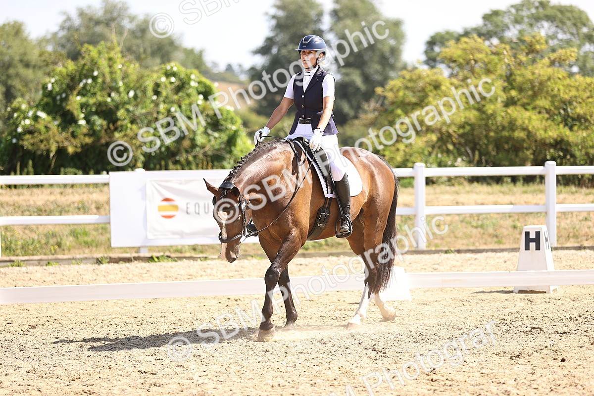 SBM_009392 - Novice 5 - 9.50-10.53