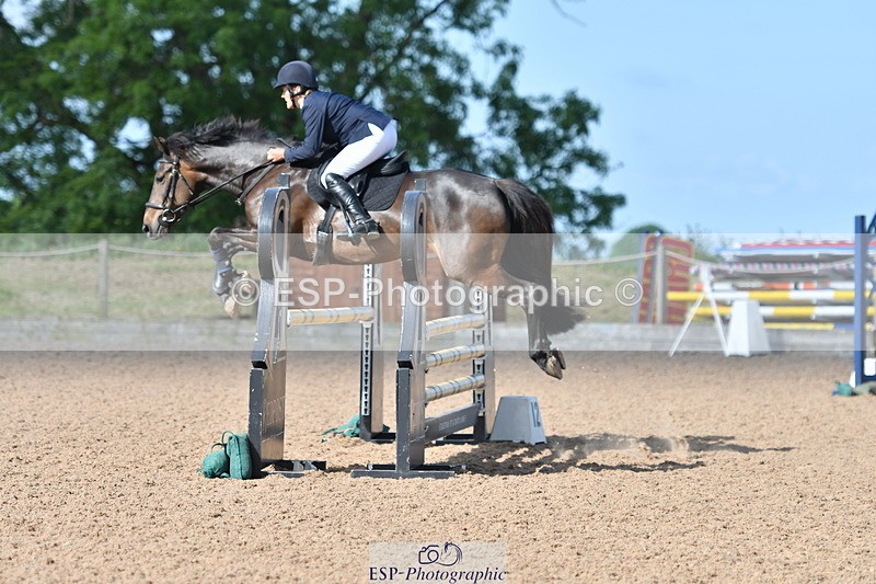 240609A-090620-03223 - Cls 15 Snr British Novice and 90cm Open