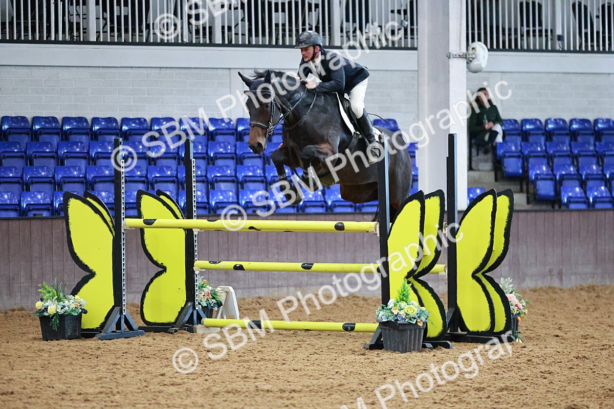 SBM_001656 - Class 5 - Senior Foxhunter 1.20m