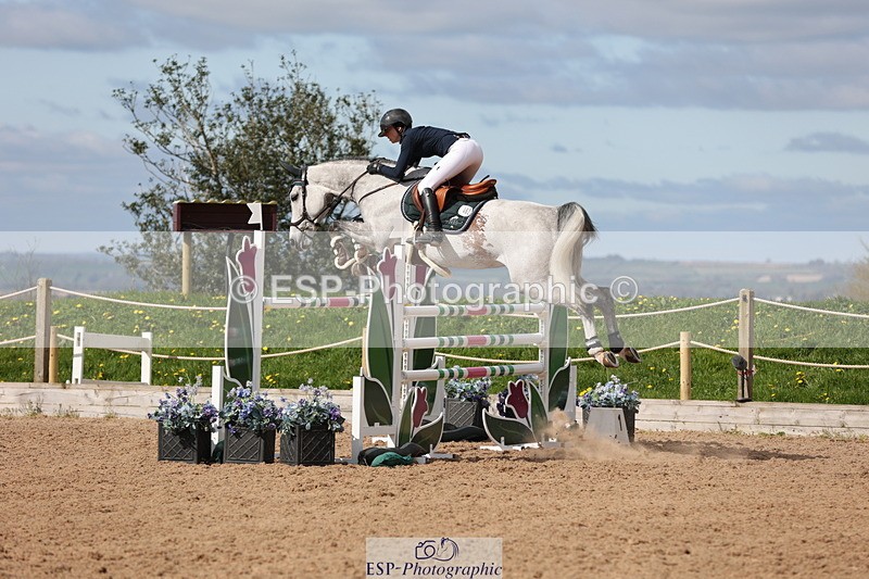 240419A-103336-06093 - Cls 2, 2 Star Small Tour 1.30m