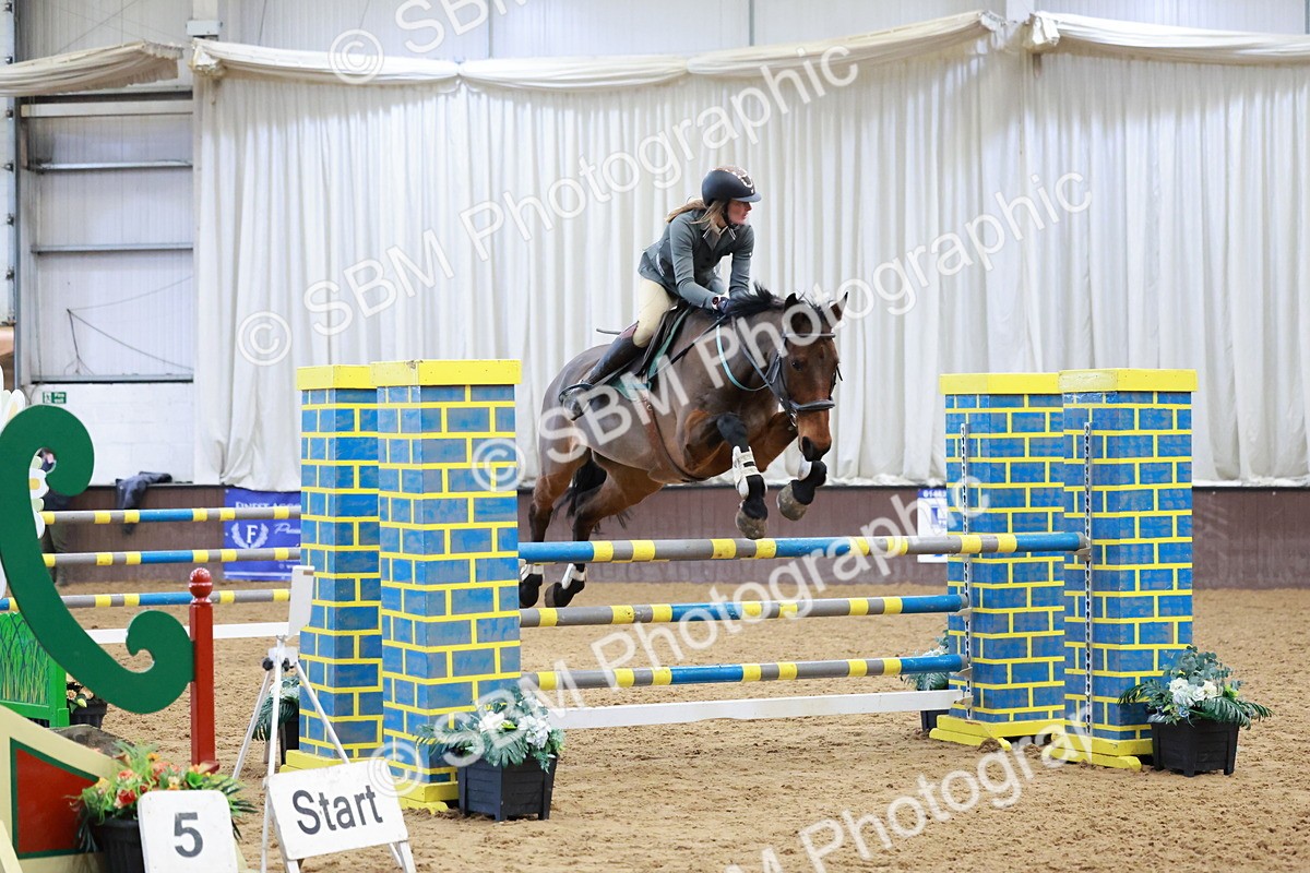 SBM_003590 - Class 11 - Senior Newcomers/ 1.10m Open