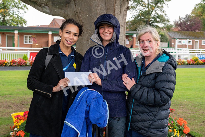 150925-Race 7-Ey Up Its Jazz-6251 - Race 7