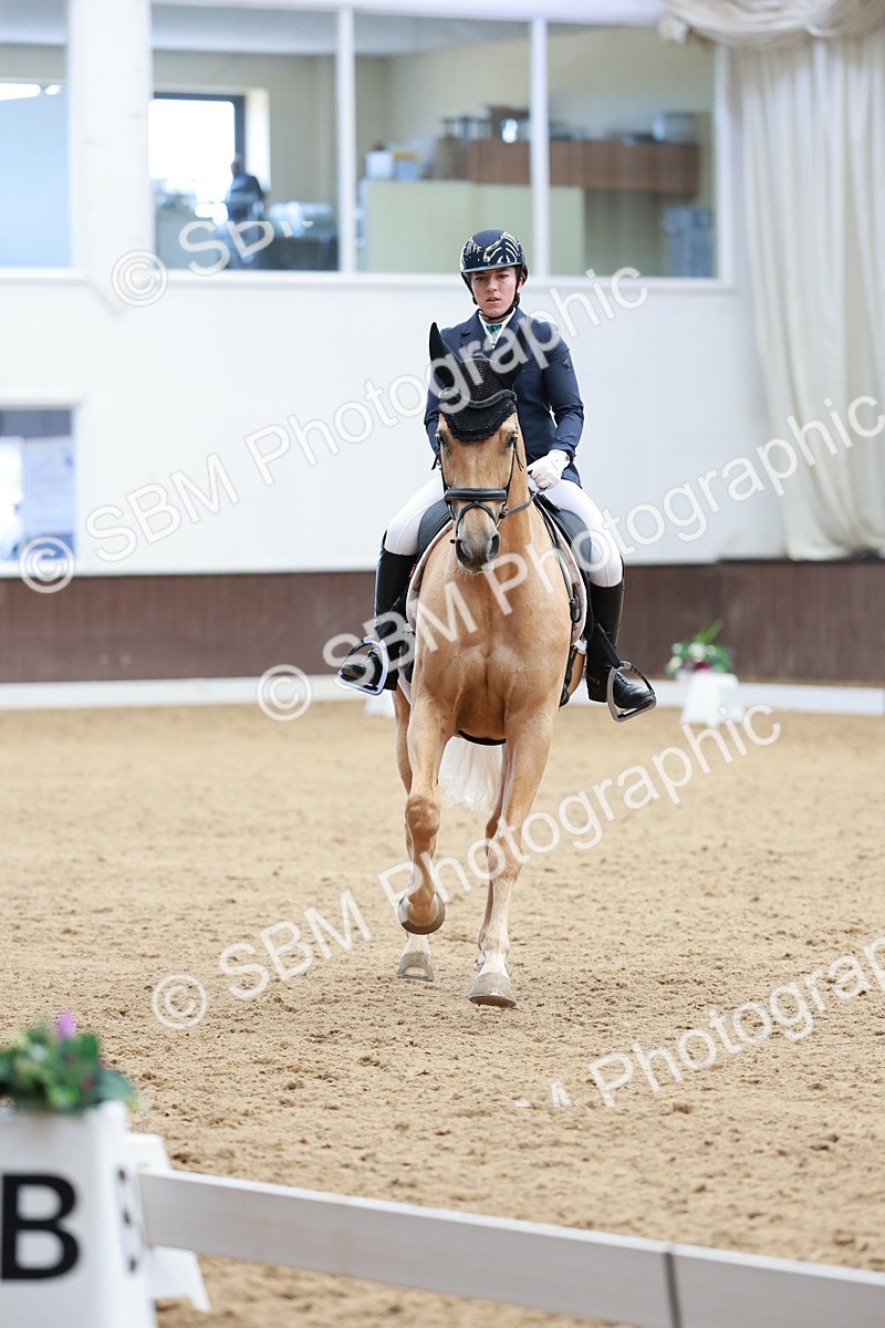 SBM_008739 - Class 6b - Novice 6 - 11.02-12.19