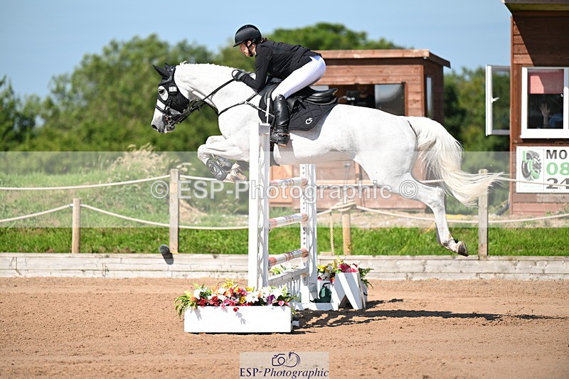 240718A-104140-04603 - Cls 1, 3 Star Small Tour 1.35m