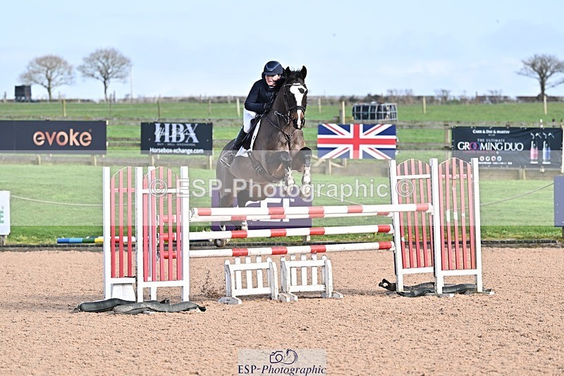 260225-132101-00405 - Cls 4 Newcomers and 1.10m