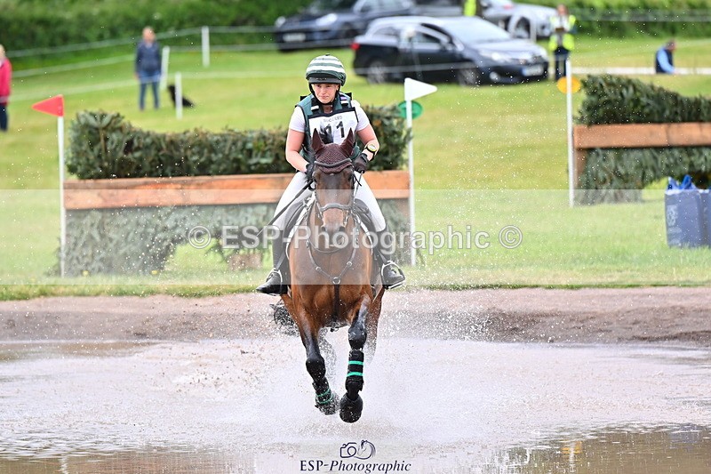 250524A-095204-08820 - A-011-Milly.Assheton-ILEXA