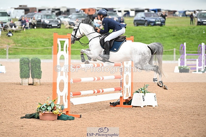 240630A-131430-13613 - Cls 25 HOYS 138cm Qualifier