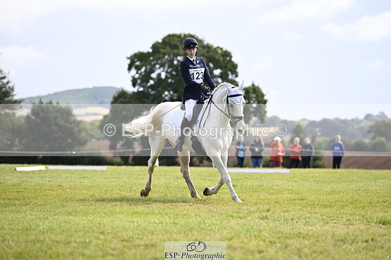 240824X-111804-25812 - D80 Section E and F 11.00 to 12.00