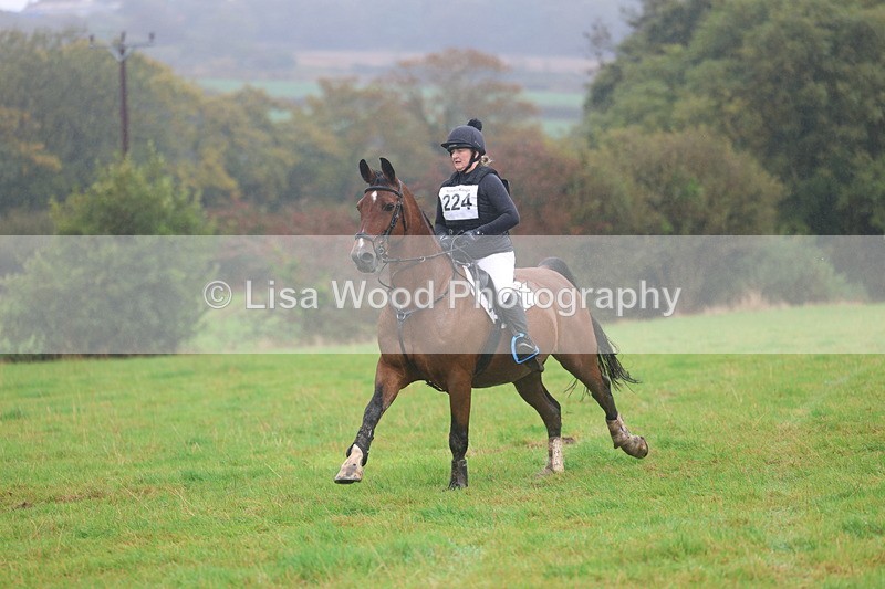 3E7A1206 - Class 2: 70cm: Half Roll Top