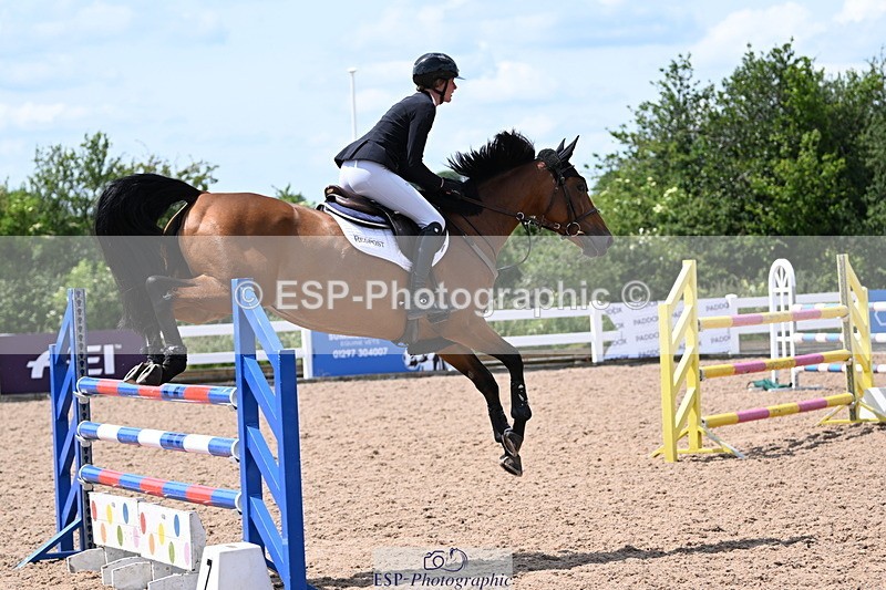 240619A-142747-00603 - Cls 4 Snr Newcomers and 1.10m Open