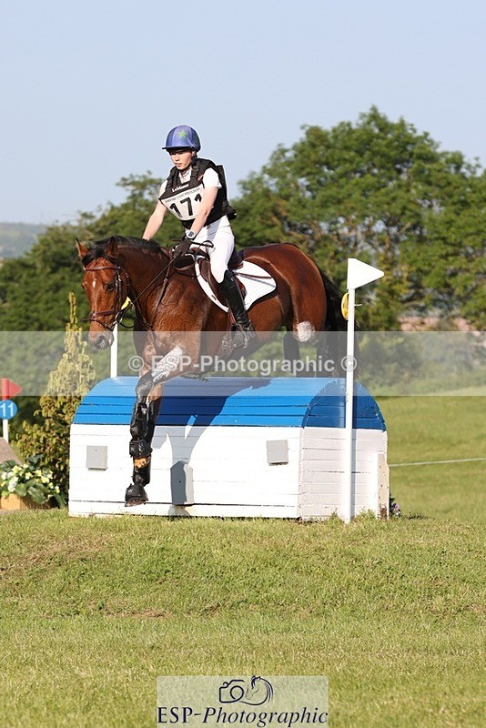 230527-180907-14581 - 171-SLANEYSIDE_COOLEY-Lara_Chapple-XC