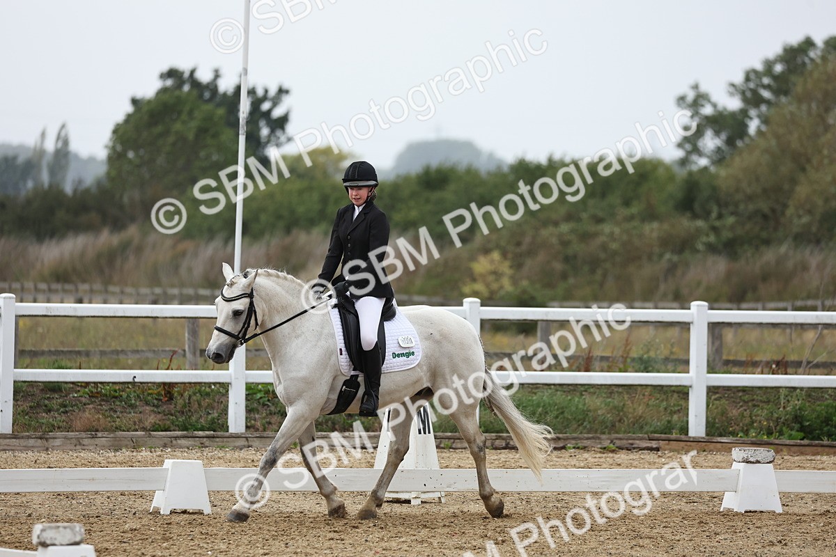SBM_004355 - Class 8 - Novice 3 Champs