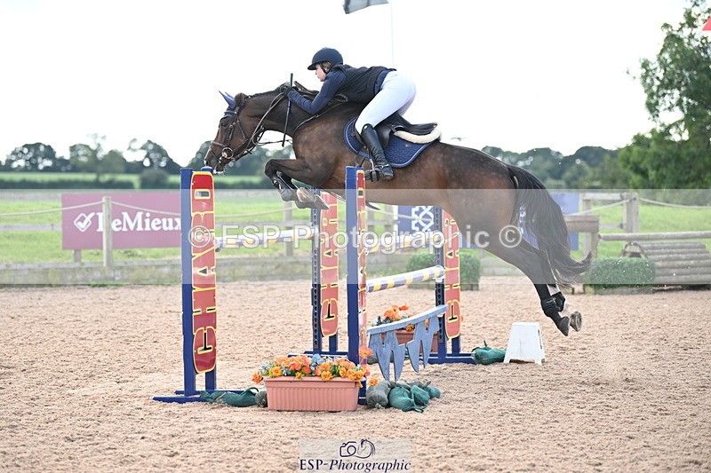 240913A-135950-04610 - Cls 16 Snr 1.20m Open