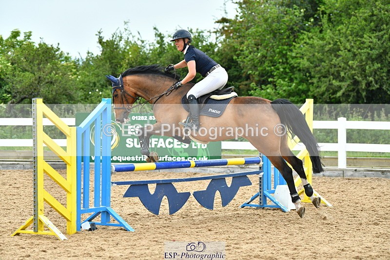 230609A-180242-02016 - Jolly Jumps Ride and Run