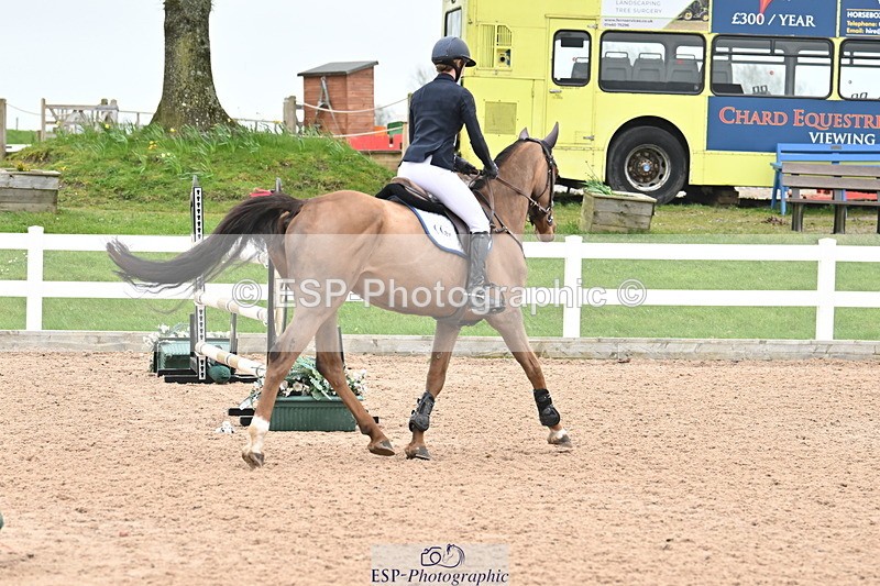 240406A-150609-04082 - Cls 15 Foxhunter