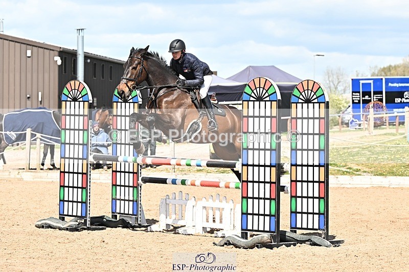 250416-132418-01056 - Cls 4 Newcomers and 1.10m