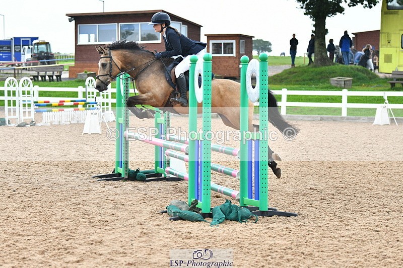 230819A-102812-00261 - Cls 21 Pony Brit Novice & 80cm Open