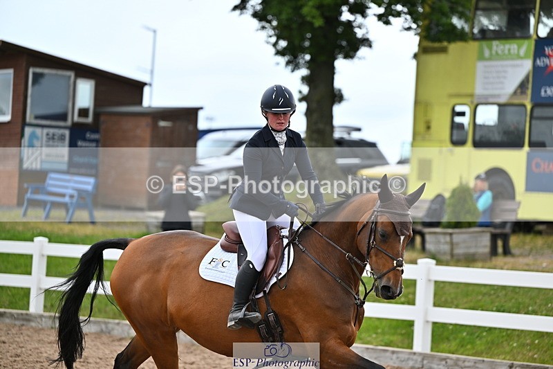 240703A-110204-00100 - Cls 02 Snr Disc & 1.00m Open