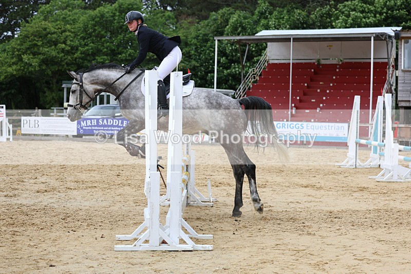 3E7A5102 - Class 9: 80cm Senior