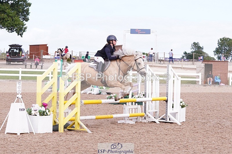 250629-172206-13228 - Cls 33 Stepping Stones 128cm and 138cm