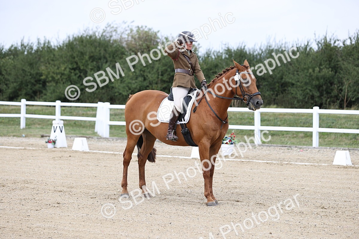 SBM_017421 - Class 14 - Novice 23 - 13.52-14.55