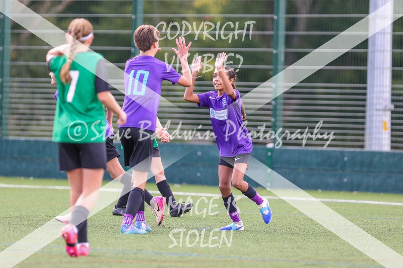 1DX30768 - 2025-09-13 FC Abbey Meads U13 Blue Girls V AFC Corsham U13 Pumas