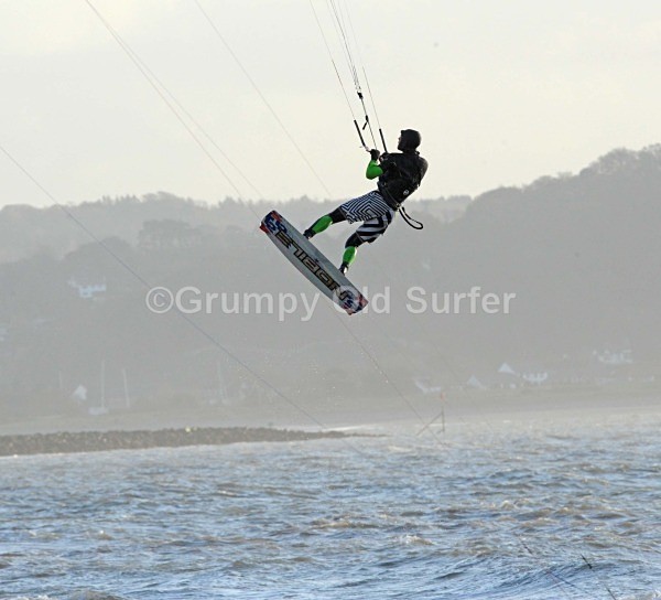 DSC_1554 - Kite Surfers - West Shore 27th November 2011