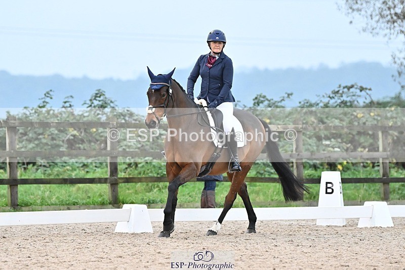 241103-155502-03268 - Novice 1 - 14.44 to 16.08