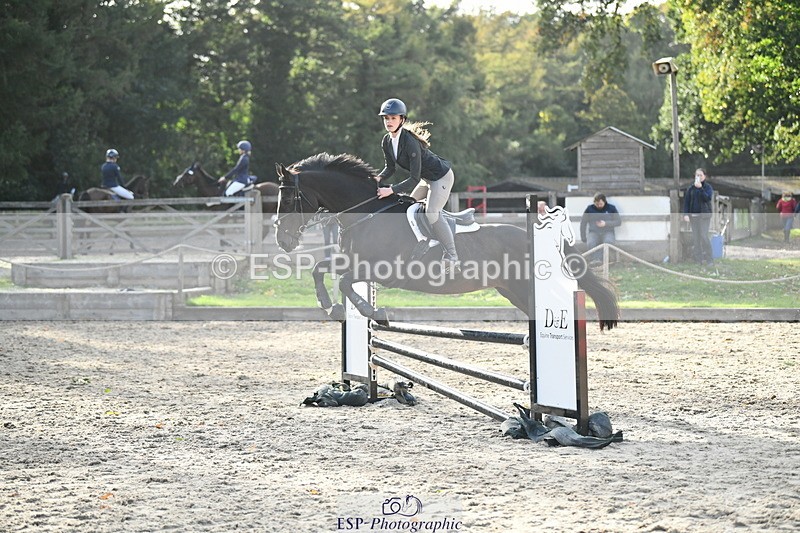 251004A-163238-02101 - Classes 10 & 11 80cm